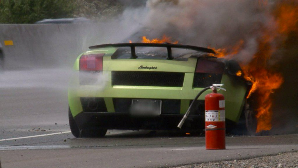 A 2004 Lamborghini caught fire on I-215 in Murray Thursday afternoon. The driver of the green luxury sports car was westbound on I-215 between Redwood Road and I-15 around 12:30 p.m. when the car started smoking, Sgt. Nick Street with the Utah Highway Patrol said.