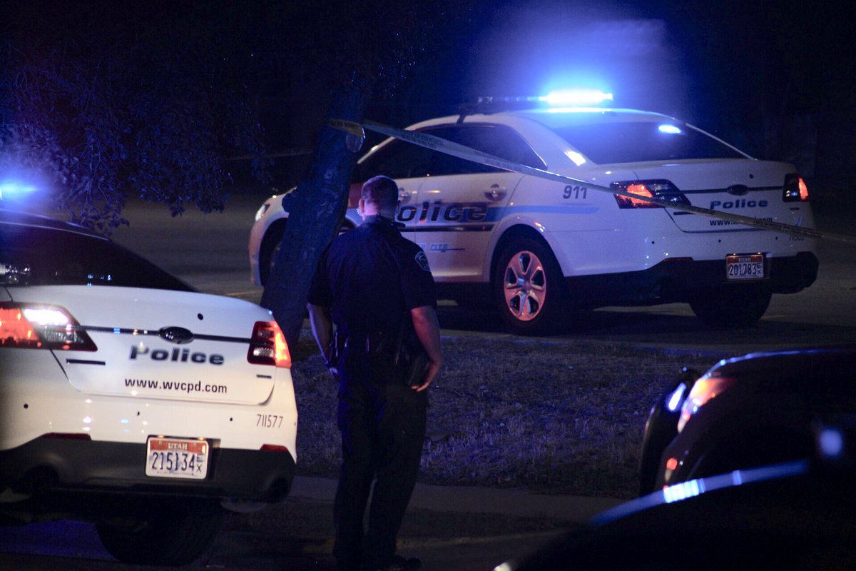Shooting in West Valley results in a 26yo male fatally wounded.  Police is looking for a 24yo Hispanic 5'6 slim build male suspect with a large distinct tattoo on the left side of his forehead. - KSL5TV   
