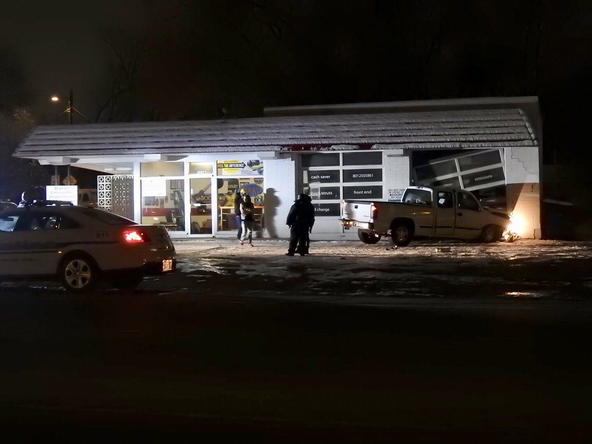2 suspects in custody after West Valley City hit-run crash   