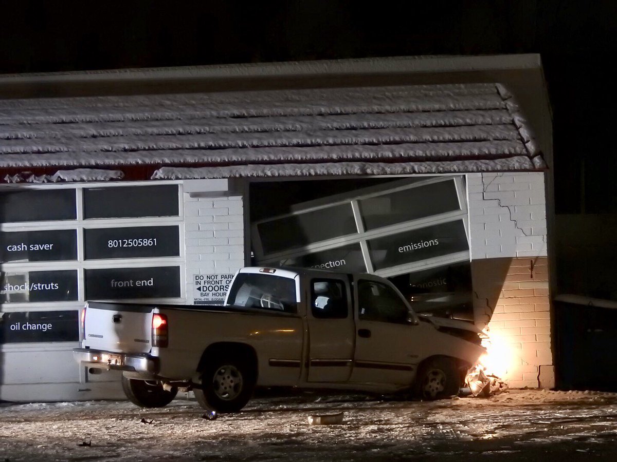 2 suspects in custody after West Valley City hit-run crash   
