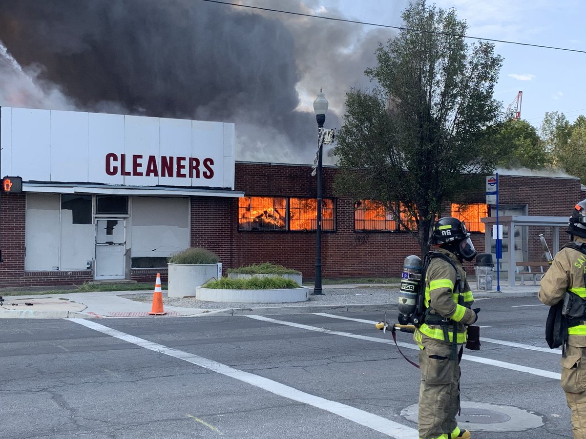2 Alarm fire 200 w 900 s. Press set up on corner of that address