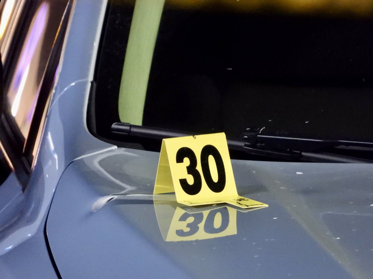 Shooting 2 critically wounded in shooting outside Murray fitness center