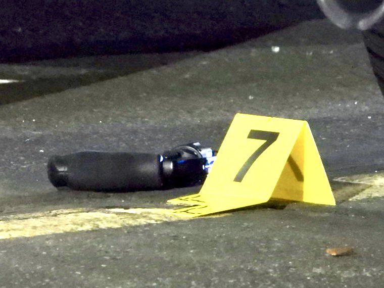 Shooting 2 critically wounded in shooting outside Murray fitness center 