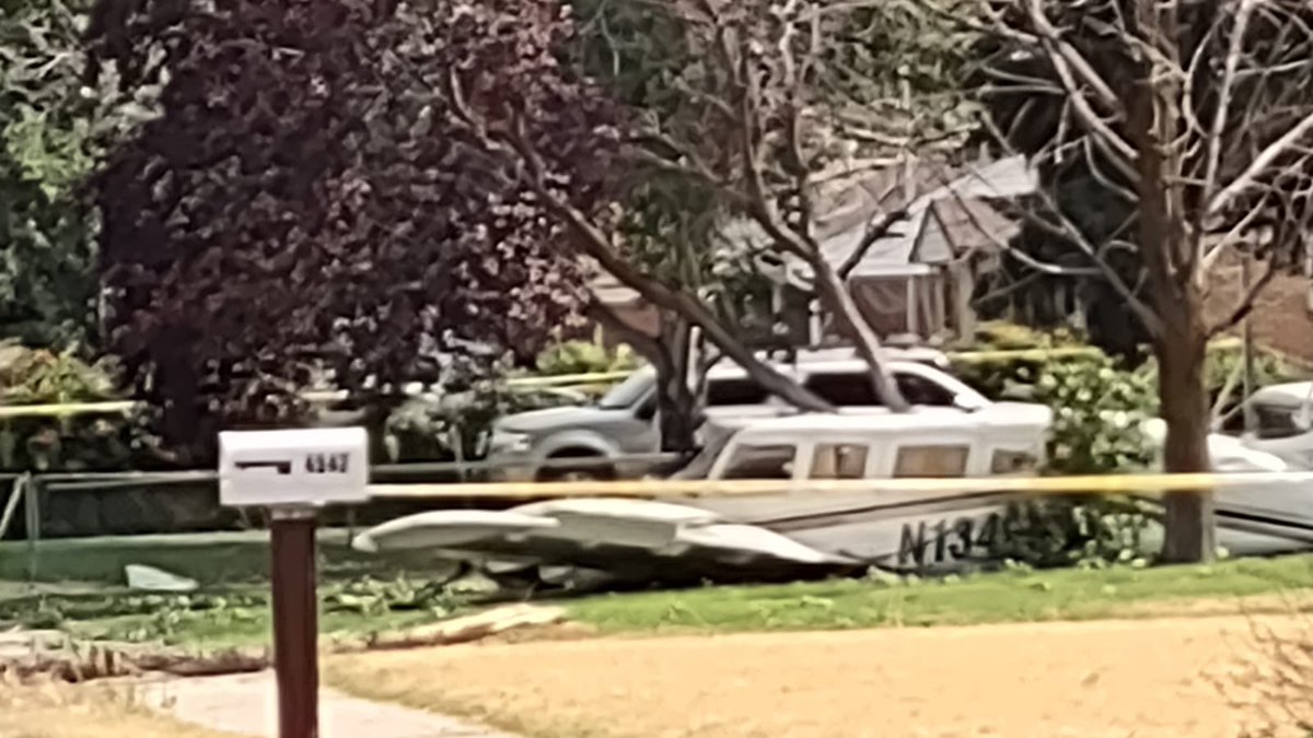 Small plane crashes in Roy neighborhood after inflight emergency   