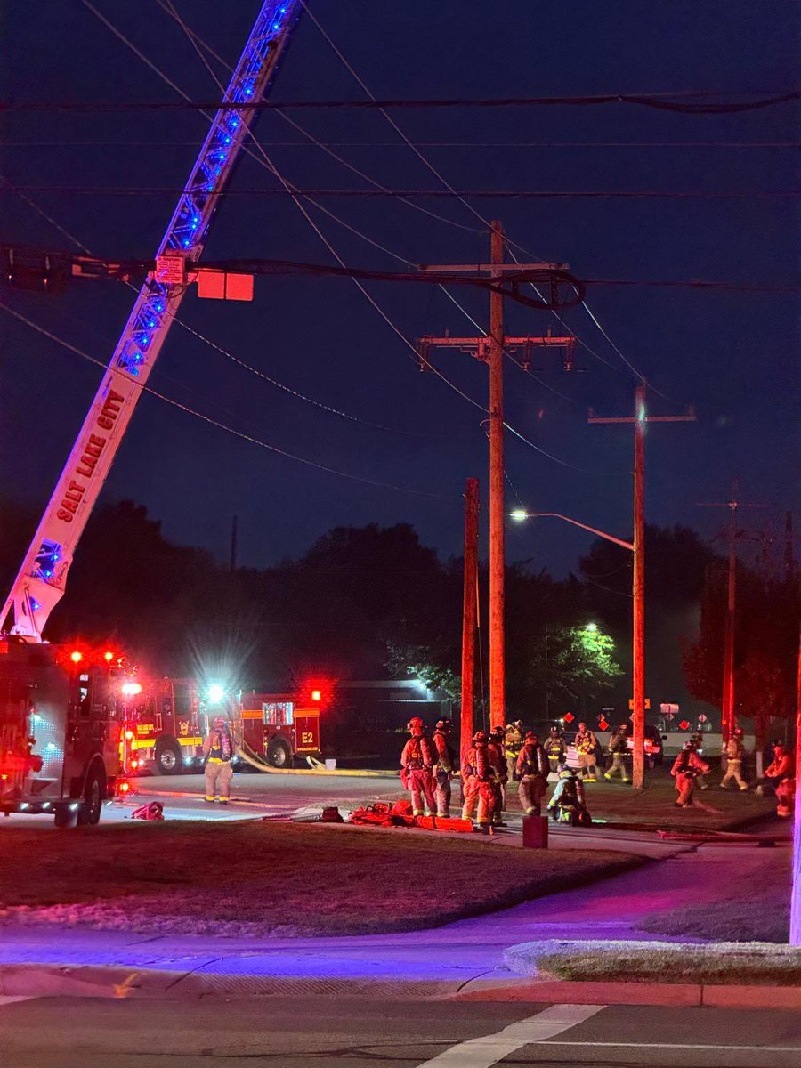 2nd AlarmFire 50 Salt Lake City firefighters battle commercial building blaze