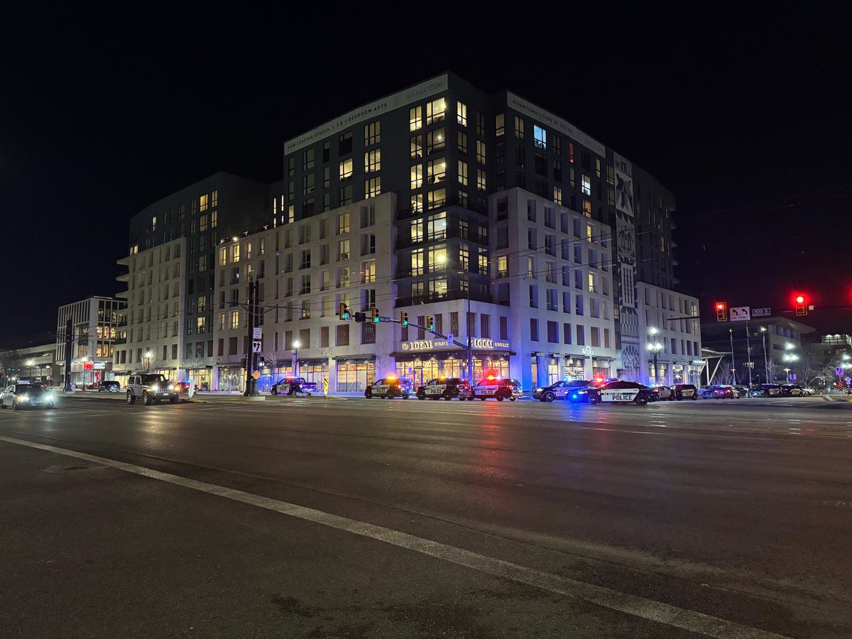 Officers made entry to the apartment. No signs of a shooting. Officers doing confirmatory checks but at this point, this appears to be unfounded. All is ok, police will still be on scene for a bit. 