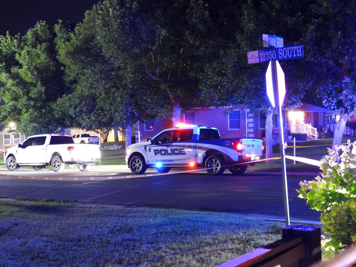 Riverton 12350 S 3600 W. Overnight Shooțing. One man who was grazed by a bullet and 1 man in custody