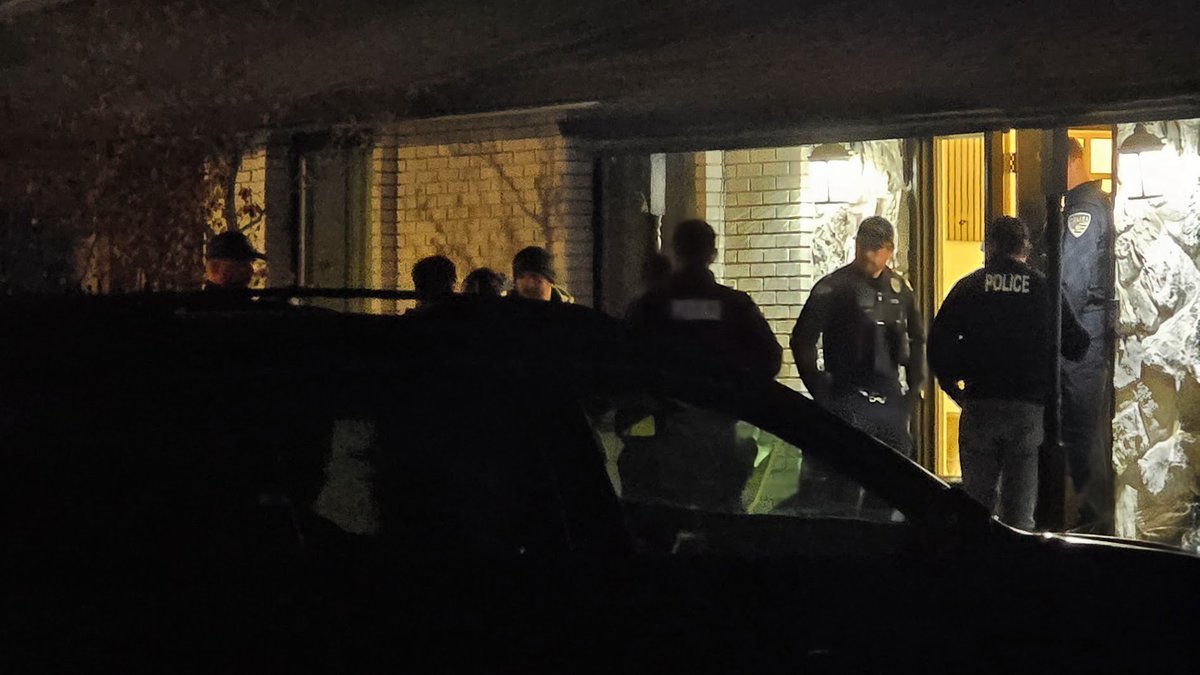 Taylorsville Police Respond to Shots Fired Call at Residential Property; No Injuries Reported, Suspect Detained Taylorsville, UT — Taylorsville Police Department officers responded to a shøts-fired report Tuesday night at a residence in the area of 6100 S. Dee Park Drive,